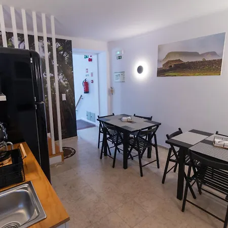 Hostel Aurora