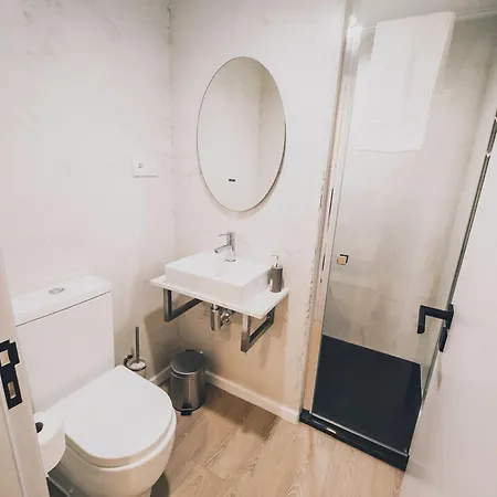 بيت شباب Aurora أنغرا دو إِراويزو