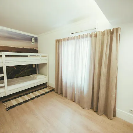 بيت شباب Aurora *