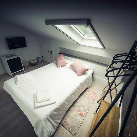Aurora Hostel, Suites, Quartos E No Coracao De Hostel