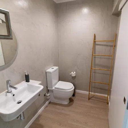 Aurora Hostel, Suites, Quartos E No Coracao De Angra do Heroismo