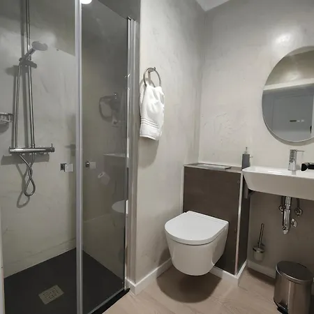 Aurora Hostel, Suites, Quartos E No Coracao De * Angra do Heroismo