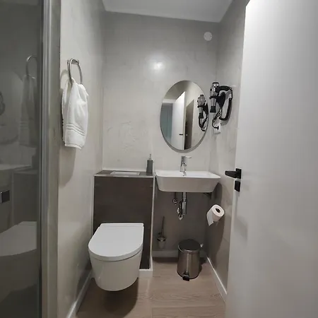 Aurora Hostel, Suites, Quartos E No Coracao De *