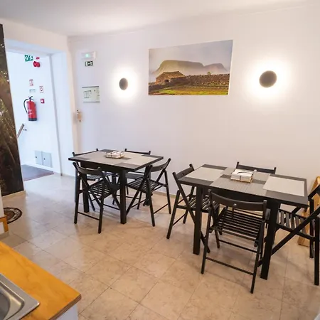 Aurora Hostel, Suítes, Quartos E Dormitórios No Coração De