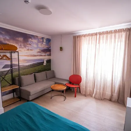 Aurora Hostel, Suítes, Quartos E Dormitórios No Coração De