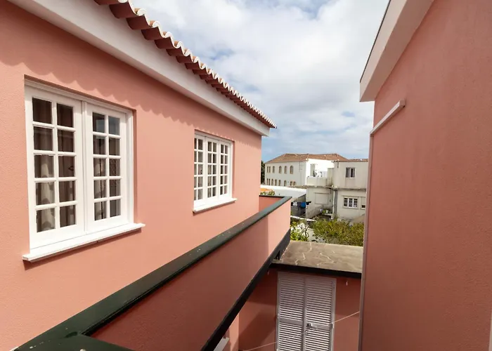 Hostel Aurora Angra do Heroismo