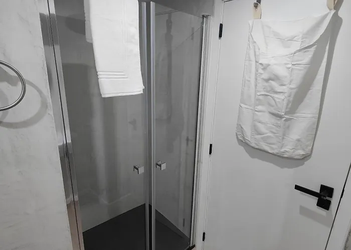 Aurora Hostel Angra do Heroismo